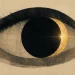 Ilustração de um olho visto de lado, com a íris substituída por um eclipse solar: disco negro com um crescente dourado à direita e um ponto de luz intenso, sobre fundo cor de creme